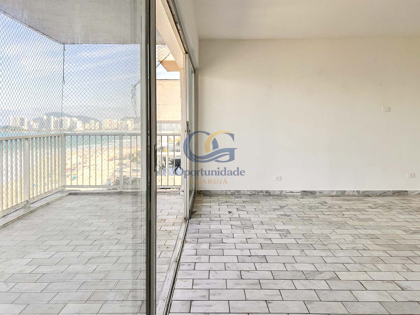 Apartamento GUARUJÁ - SP