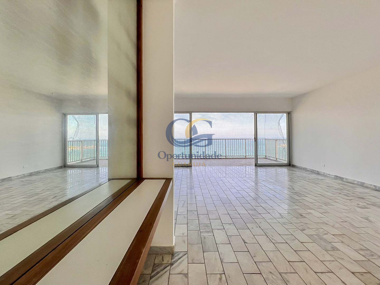 Apartamento GUARUJÁ - SP