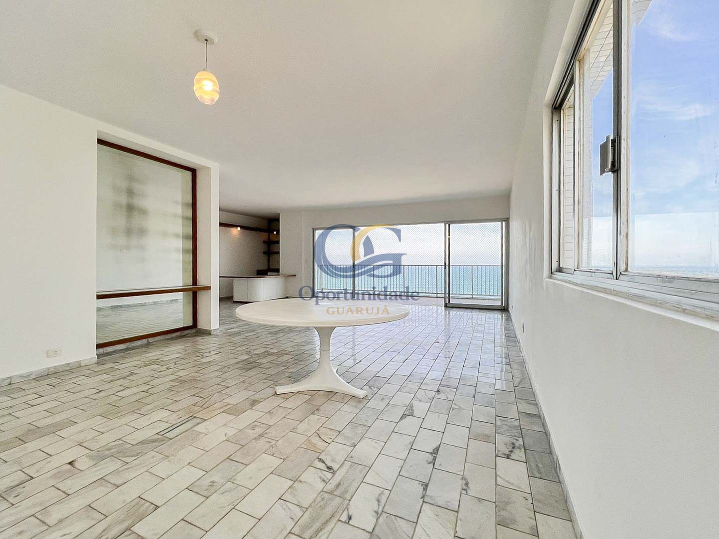 Apartamento GUARUJÁ - SP