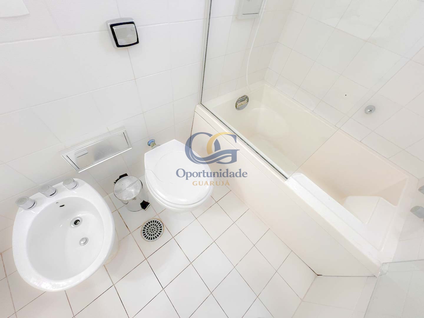 Apartamento GUARUJÁ - SP
