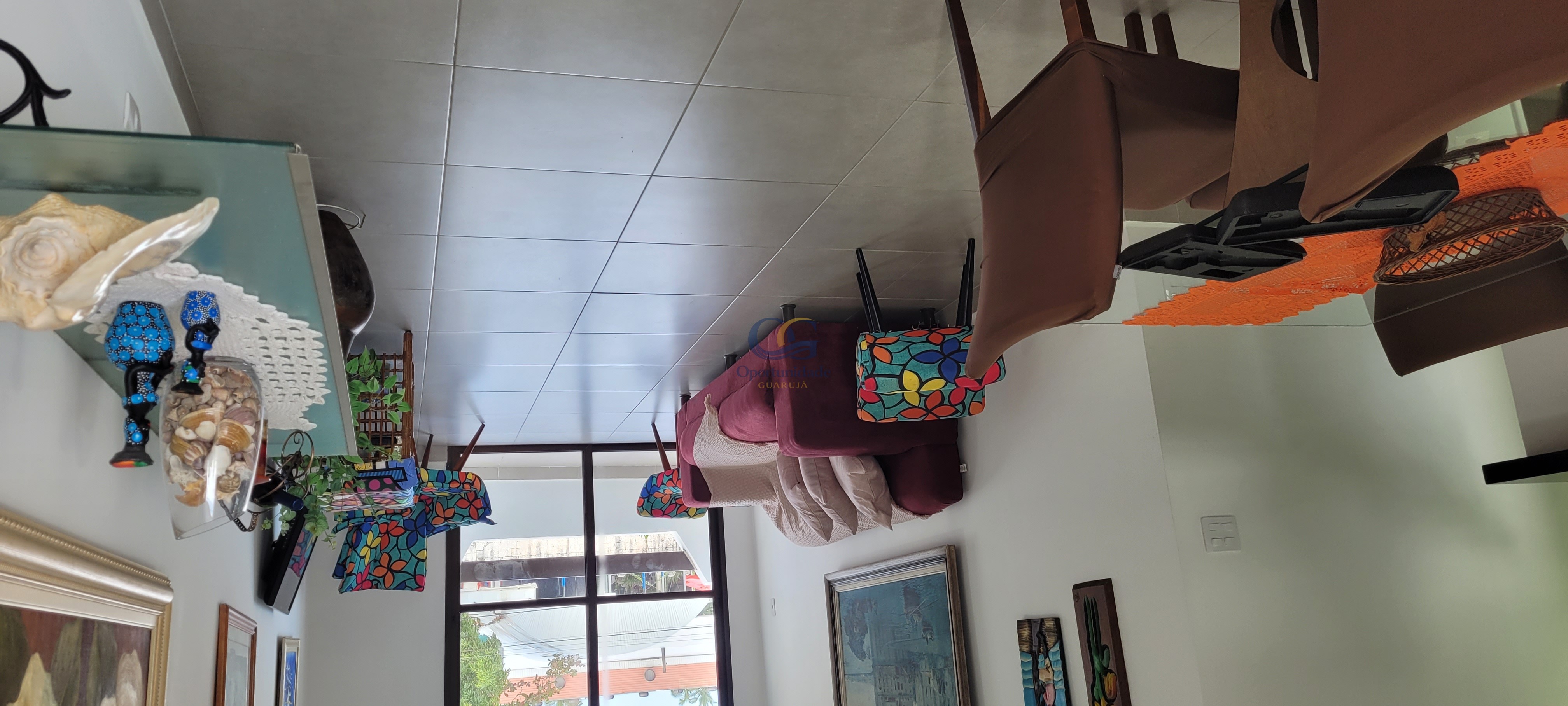 Apartamento à Venda na Praia da Enseada!