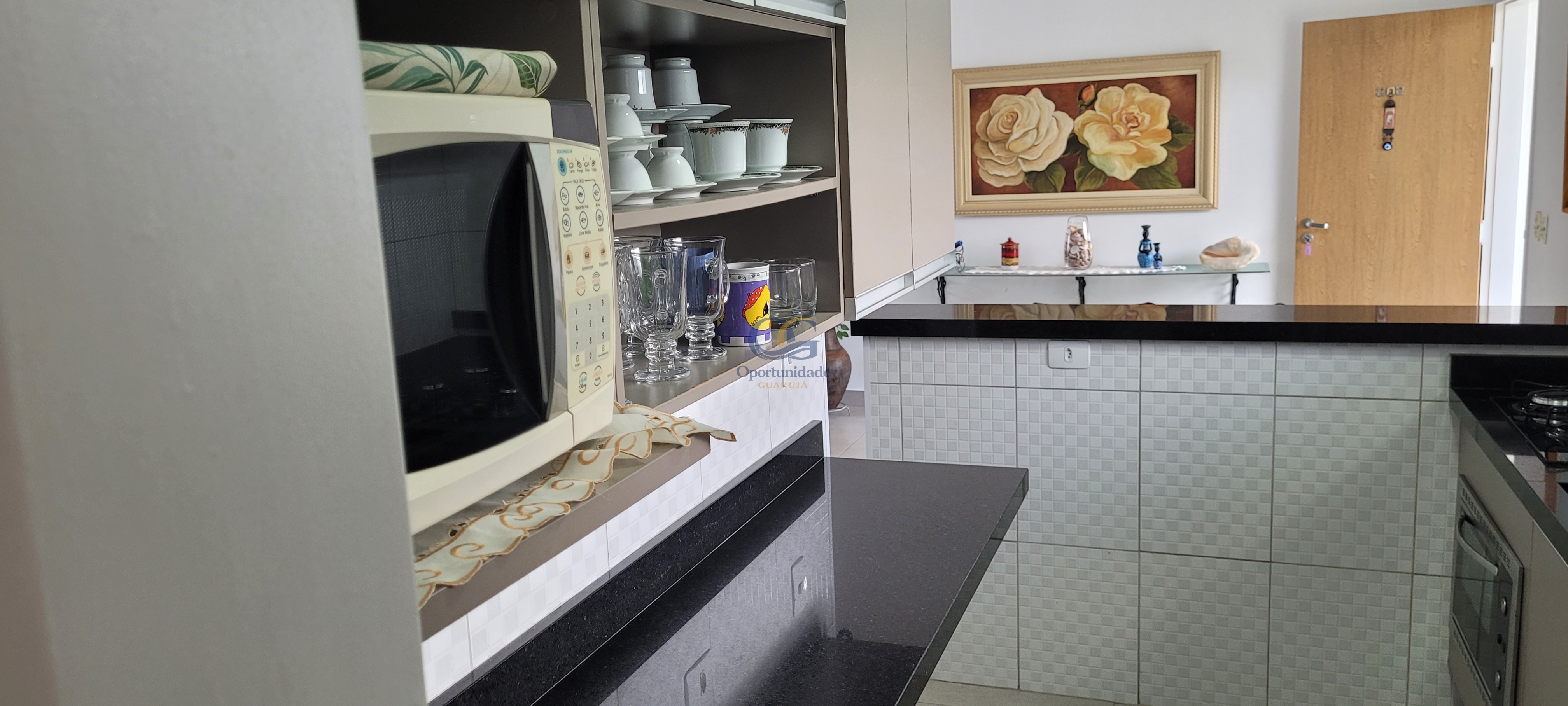 Apartamento à Venda na Praia da Enseada!