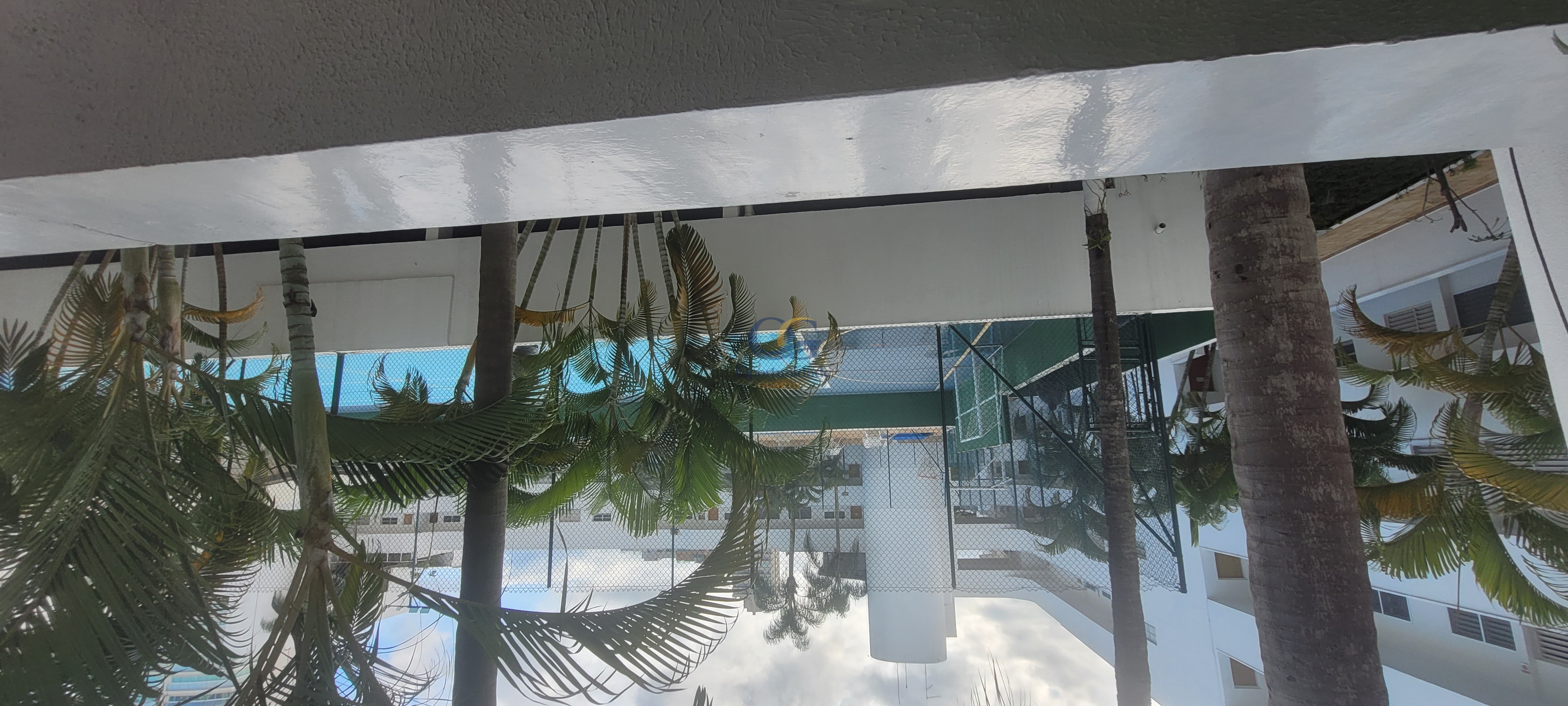Apartamento à Venda na Praia da Enseada!
