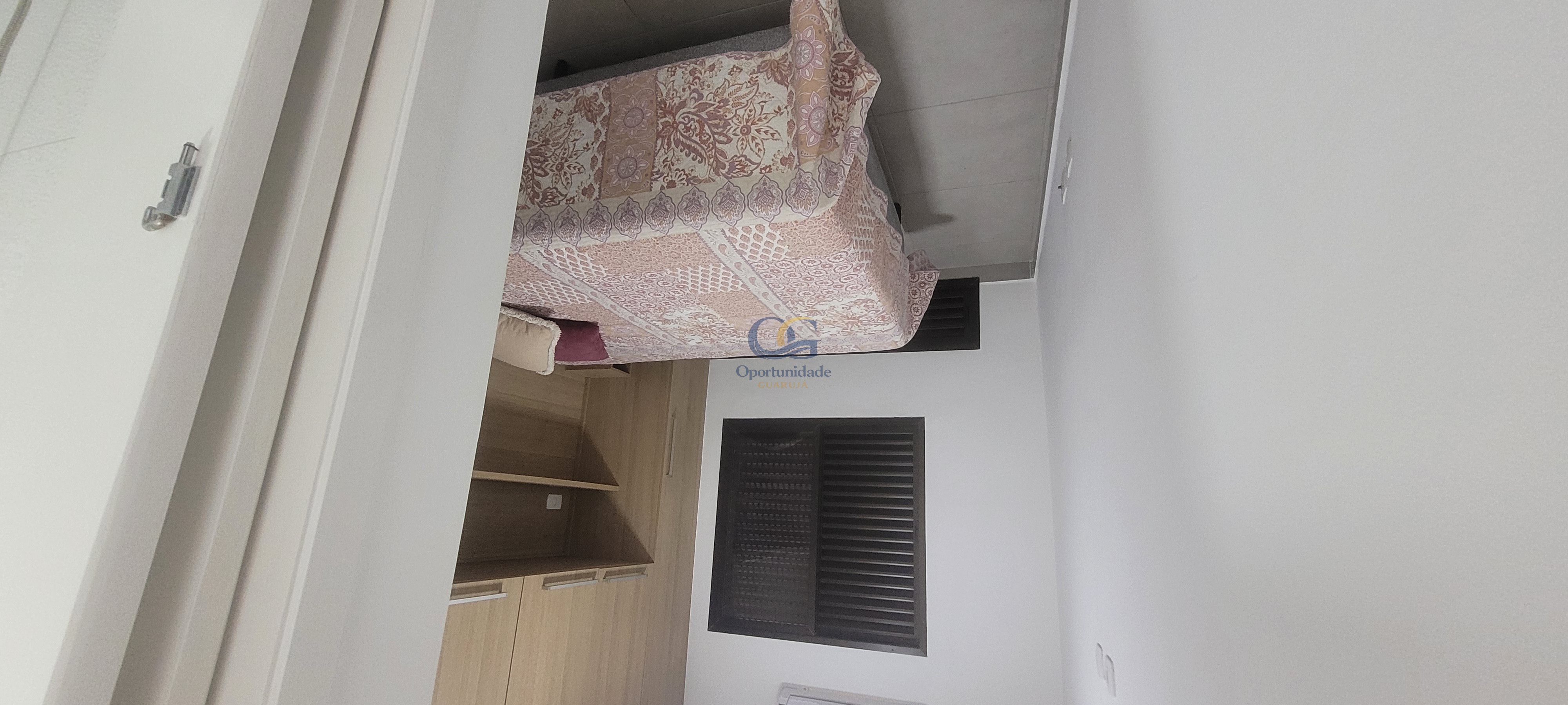 Apartamento à Venda na Praia da Enseada!
