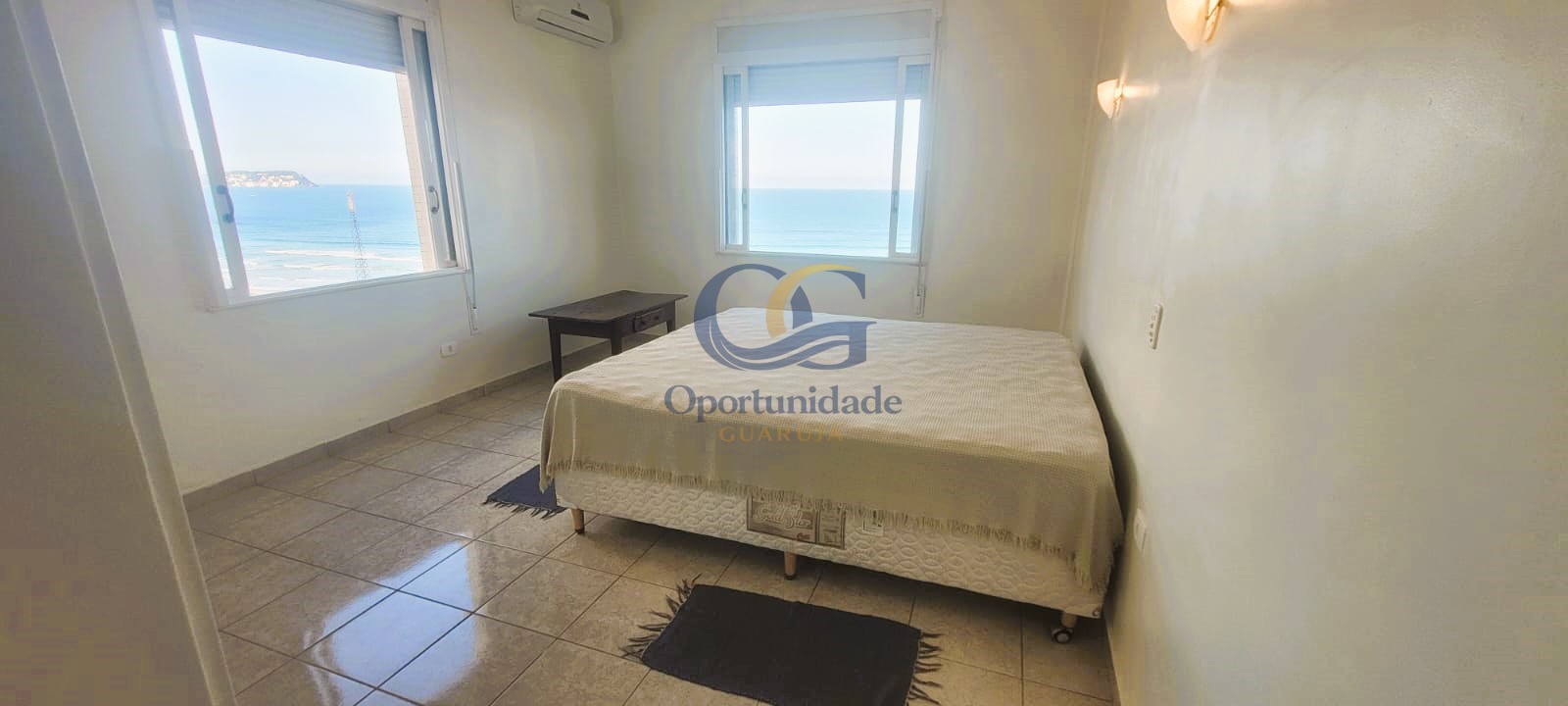 Apartamento Frente ao Mar nas Pitangueiras, Guarujá - SP
