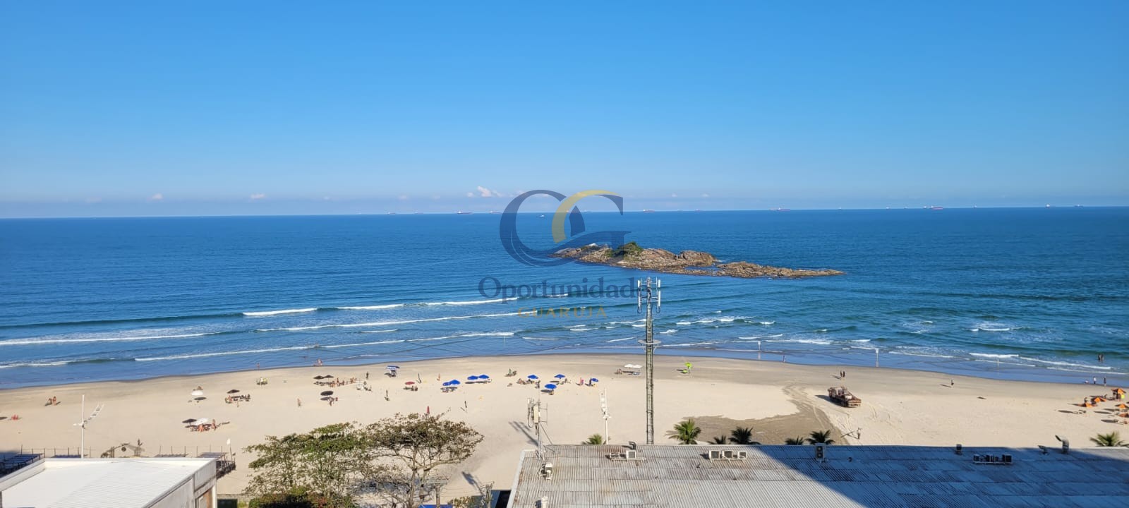 Apartamento Frente ao Mar nas Pitangueiras, Guarujá - SP