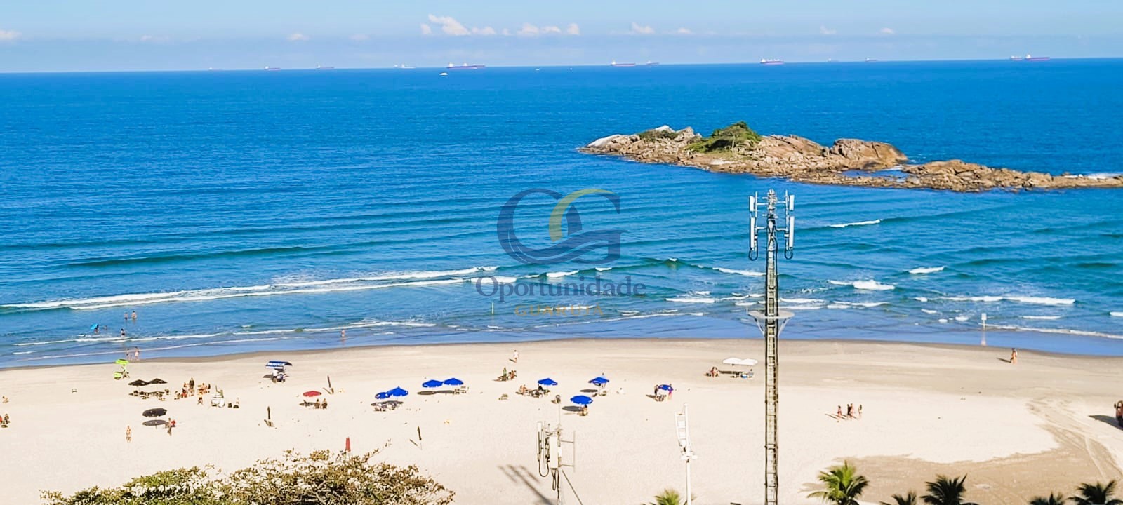 Apartamento Frente ao Mar nas Pitangueiras, Guarujá - SP