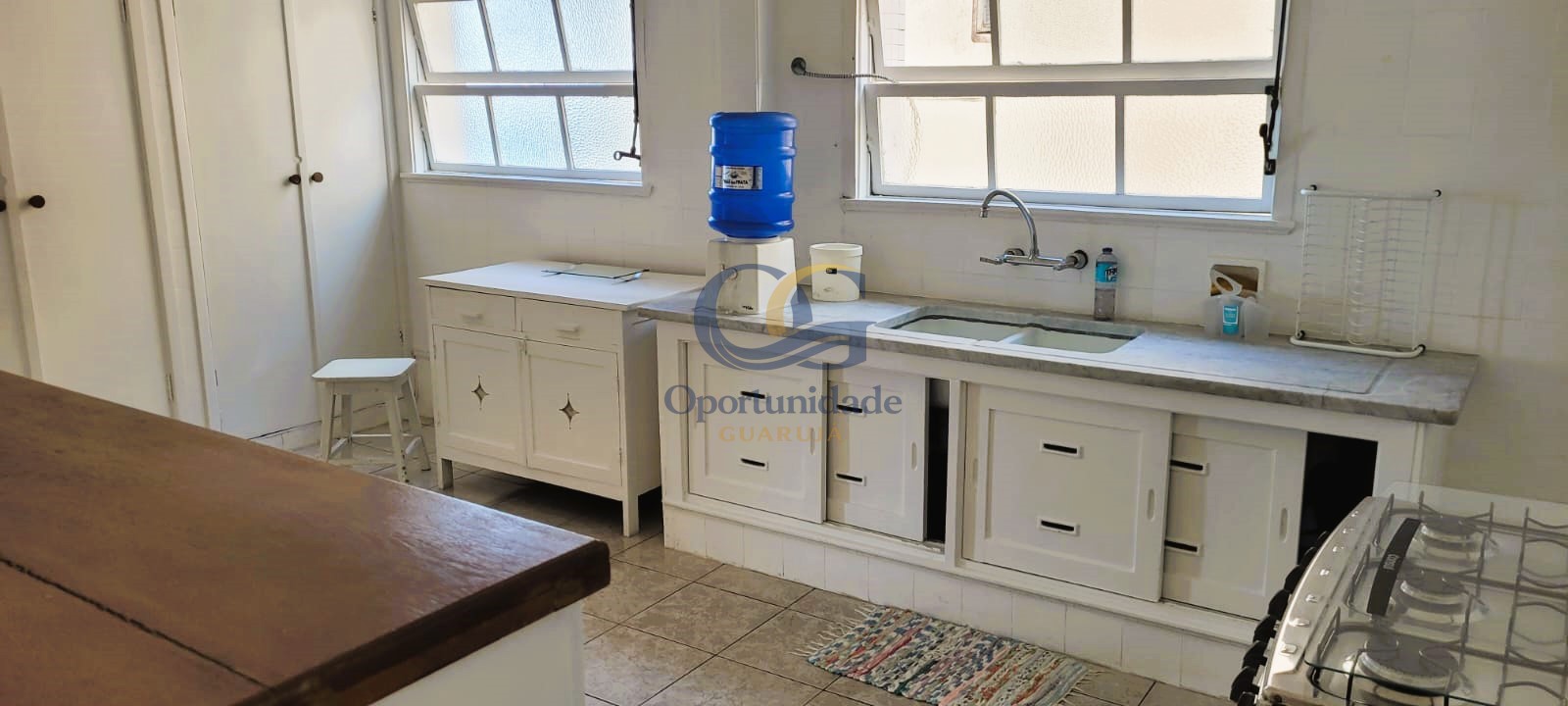 Apartamento Frente ao Mar nas Pitangueiras, Guarujá - SP