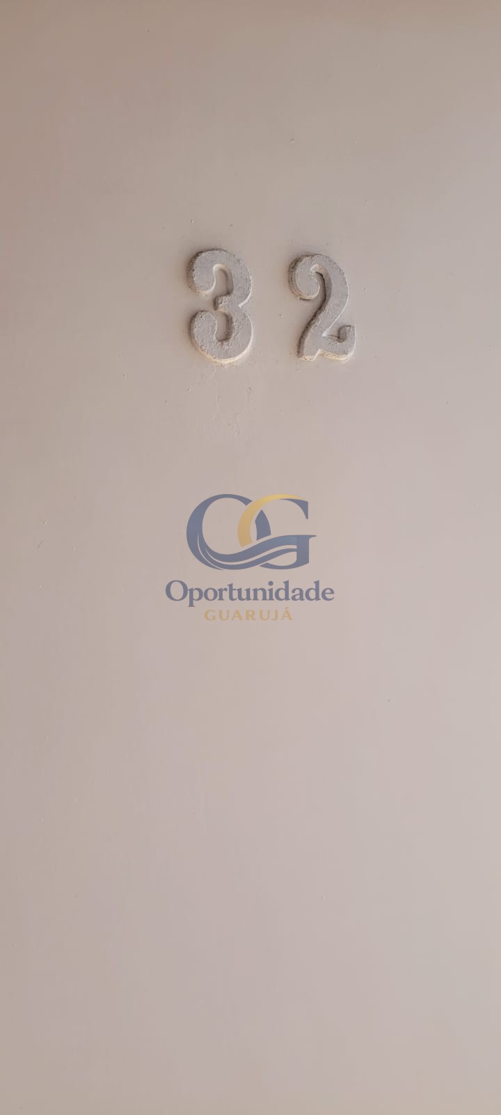 Apartamento Frente ao Mar nas Pitangueiras, Guarujá - SP