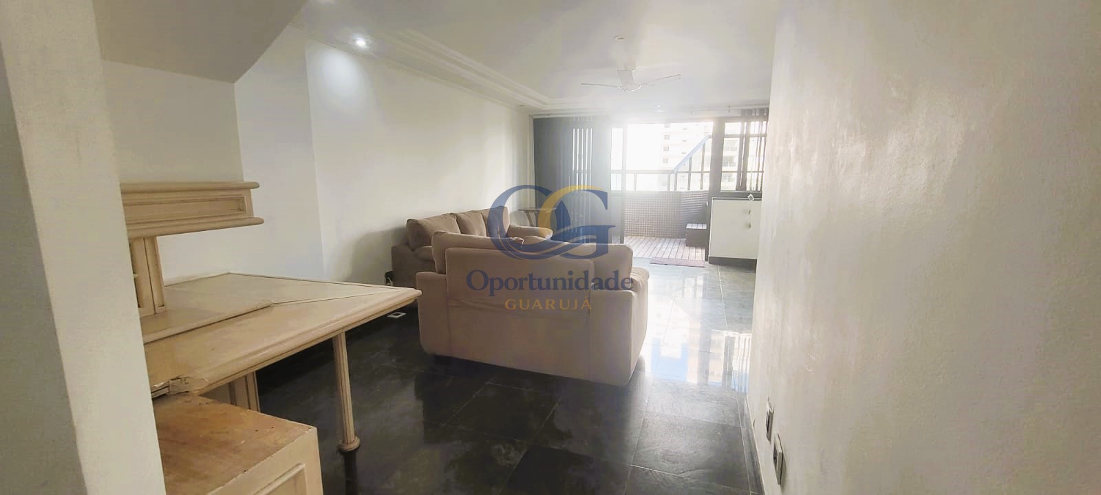 Apartamento Duplex na Praia das Pitangueiras!