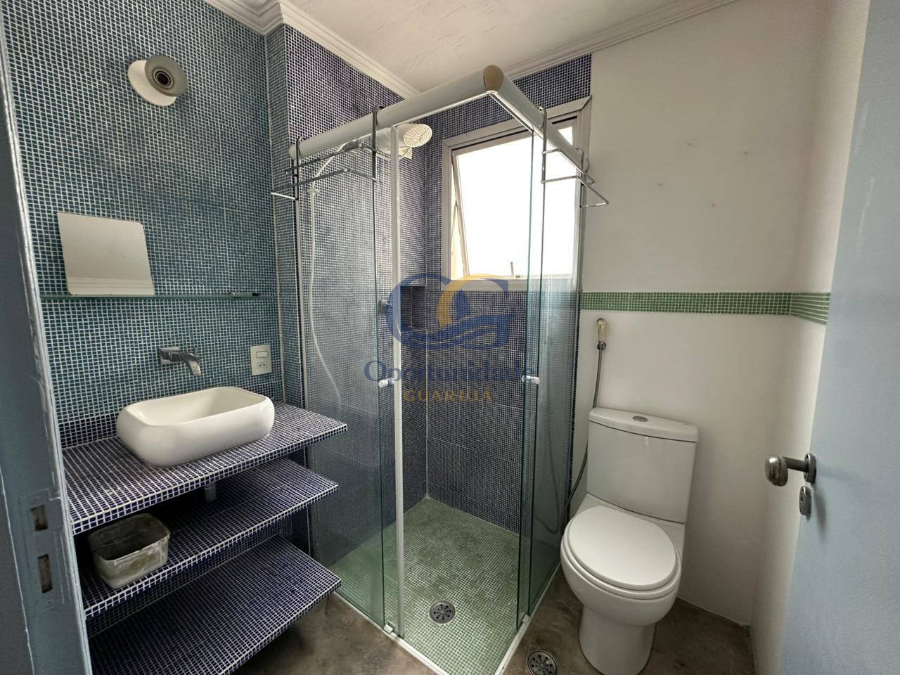Apartamento na Praia da Enseada, Guarujá - SP