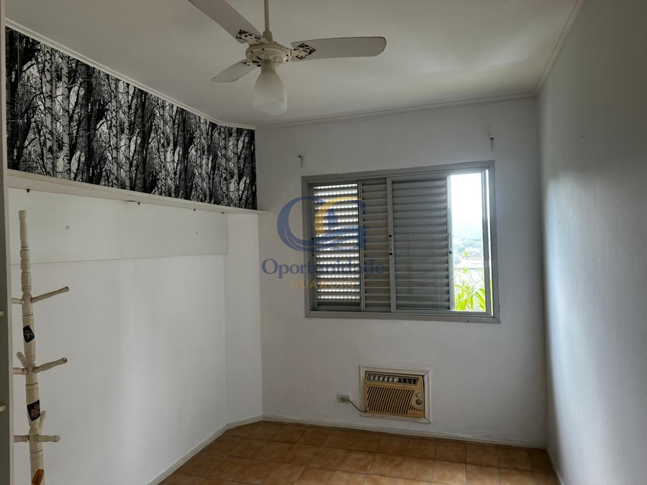 Apartamento na Praia da Enseada, Guarujá - SP