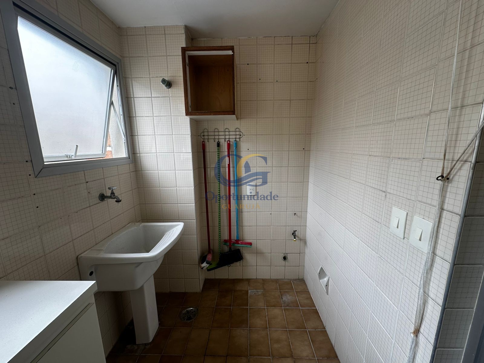 Apartamento na Praia da Enseada, Guarujá - SP