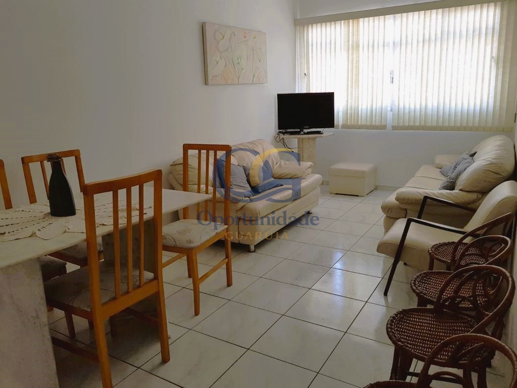 Apartamento na Praia do Tombo,  Astúrias - Guarujá - SP