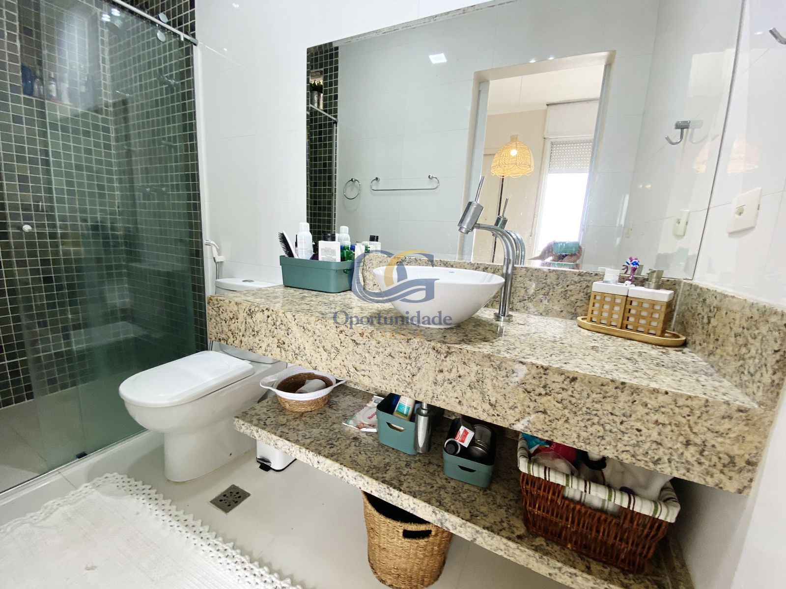 Apartamento Frente ao Mar nas Pitangueiras, Guarujá - SP