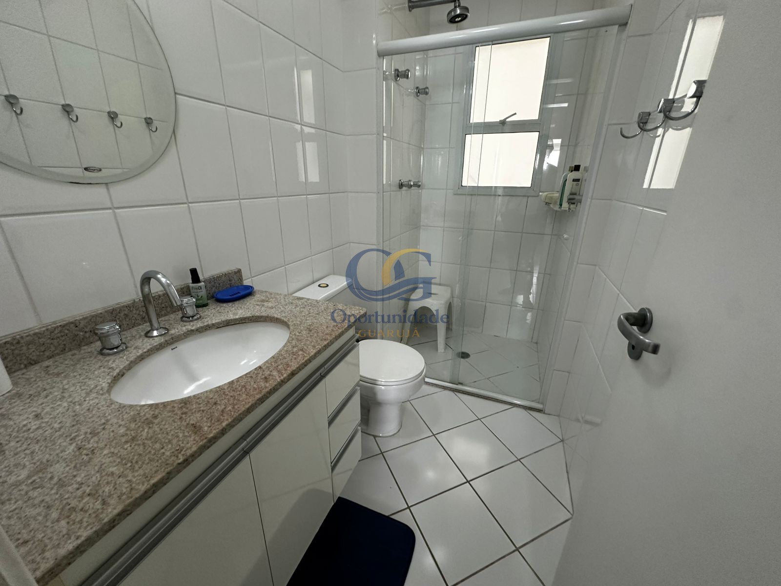 Apartamento Frente ao Mar, Praia da Astúrias Guarujá - SP