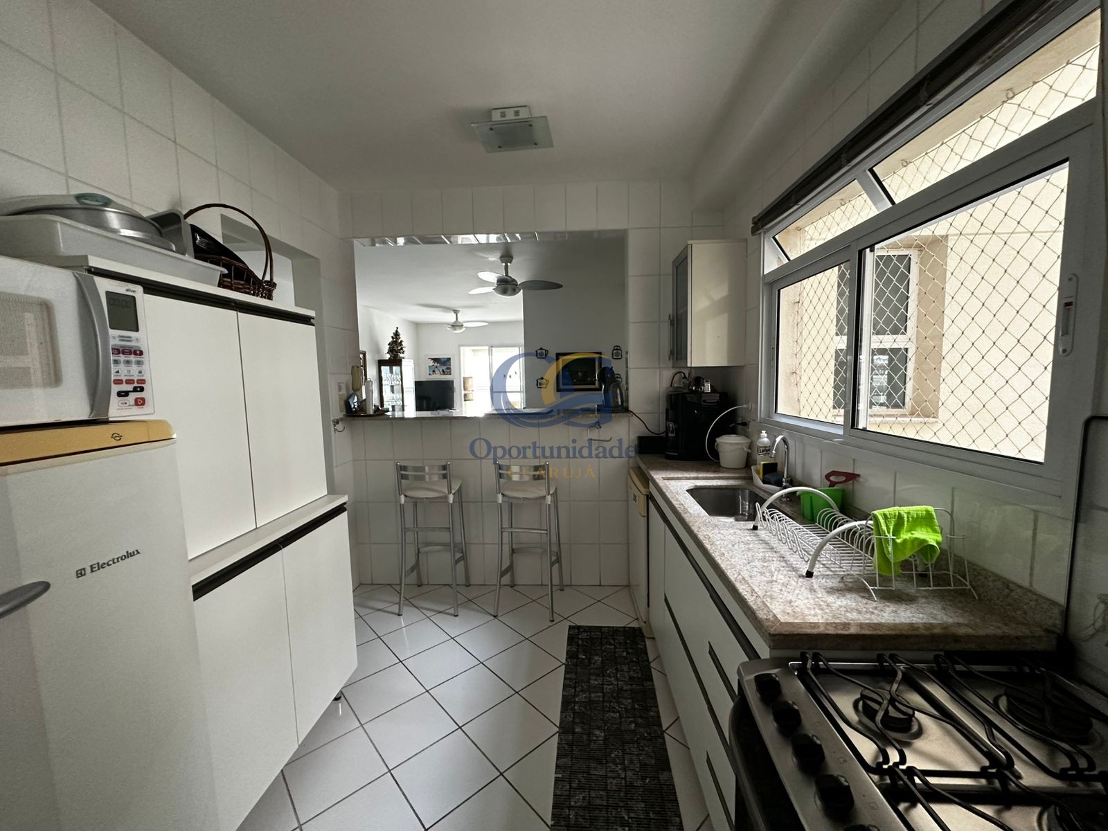 Apartamento Frente ao Mar, Praia da Astúrias Guarujá - SP