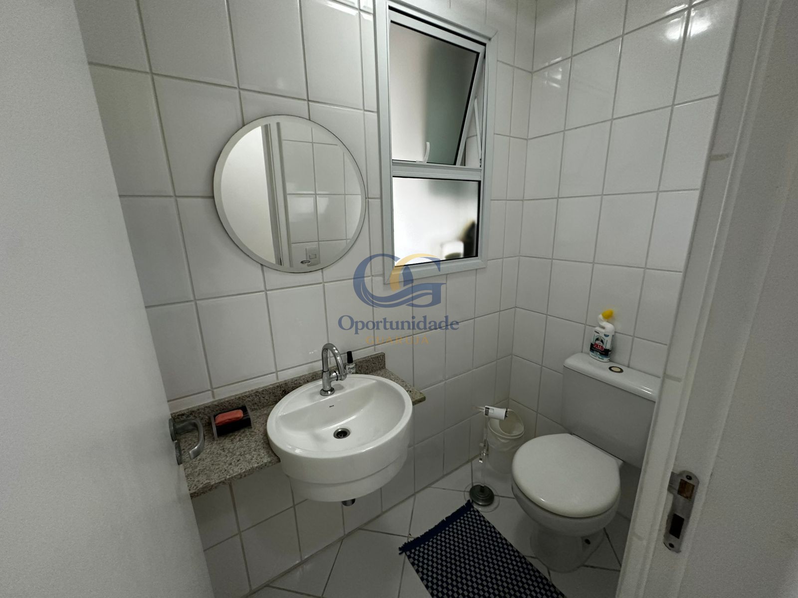 Apartamento Frente ao Mar, Praia da Astúrias Guarujá - SP
