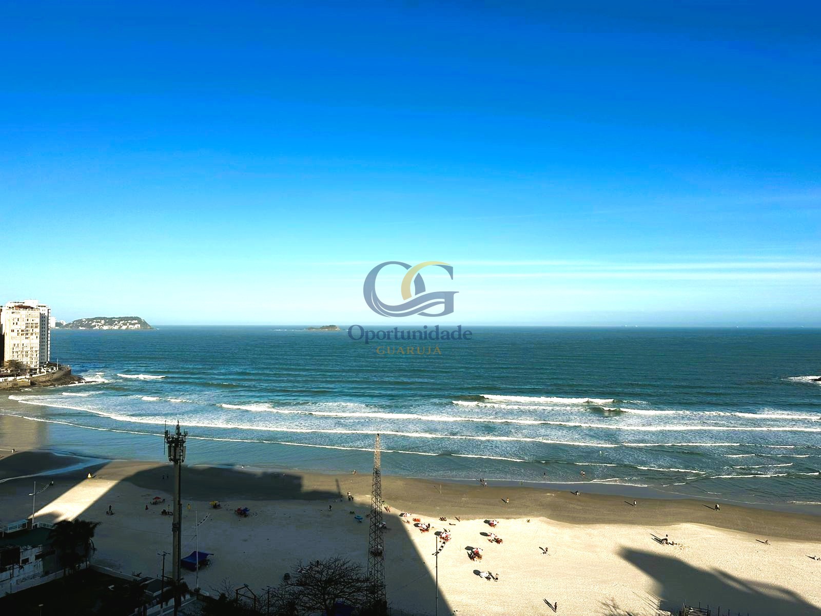 Apartamento Frente ao Mar nas Pitangueiras, Guarujá - SP