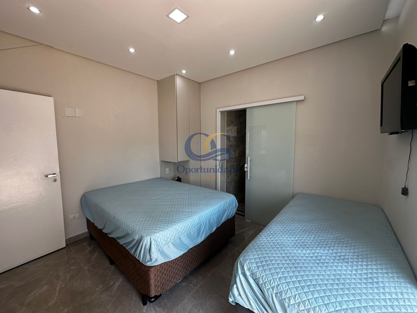 Apartamento Frente ao Mar nas Pitangueiras, Guarujá - SP