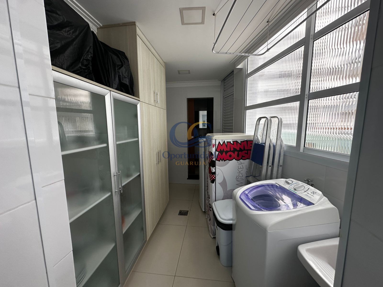 Apartamento Frente ao Mar nas Pitangueiras, Guarujá - SP