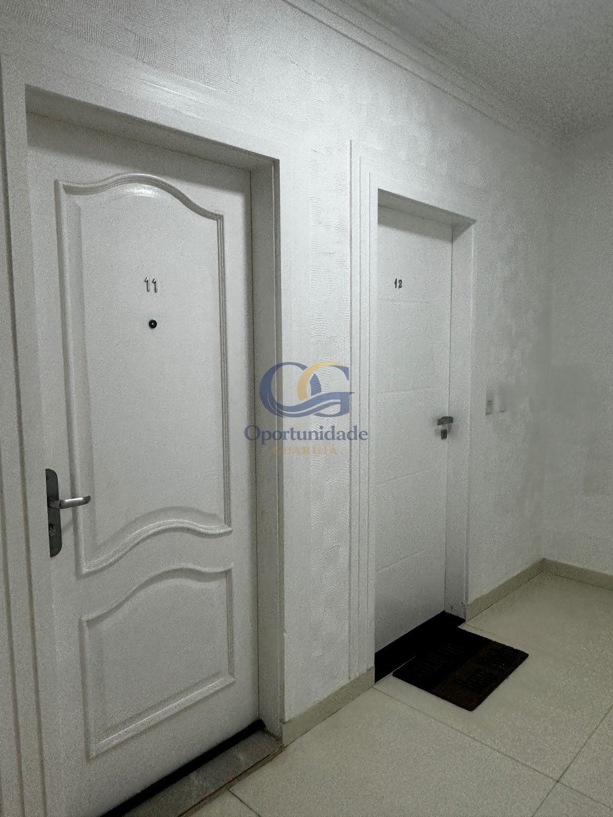 Apartamento Frente ao Mar nas Pitangueiras, Guarujá - SP