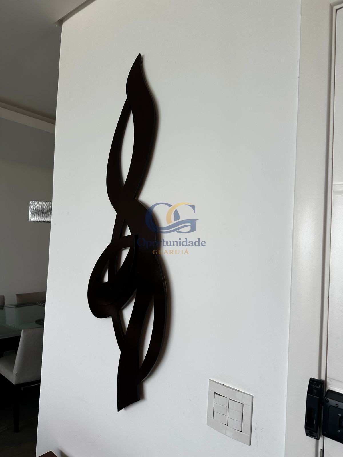 Apartamento Frente ao Mar nas Pitangueiras, Guarujá - SP