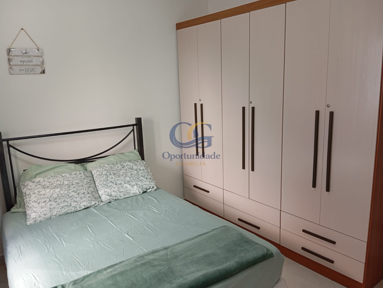 Apartamento na Praia das Astúrias, Guarujá - SP