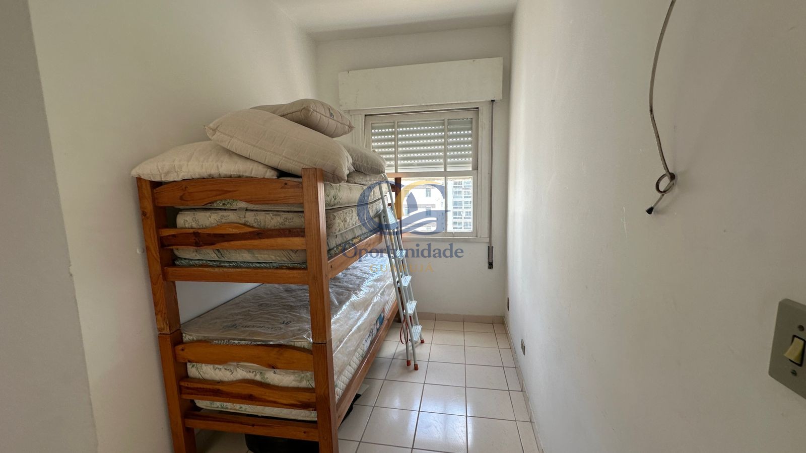 Apartamento Frente ao Mar nas Pitangueiras, Guarujá - SP