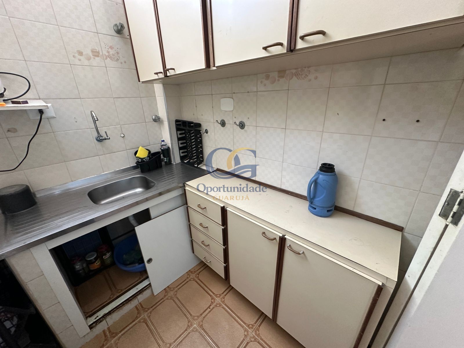 Apartamento na Praia das Astúrias, Guarujá - SP