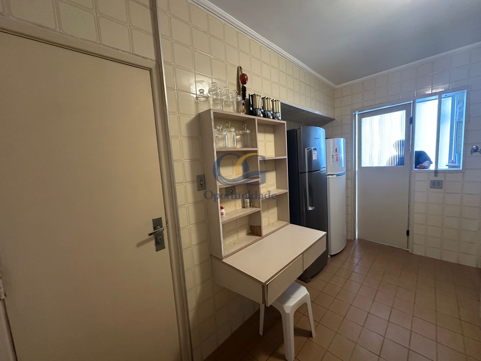 Apartamento Frente ao Mar nas Pitangueiras, Guarujá - SP