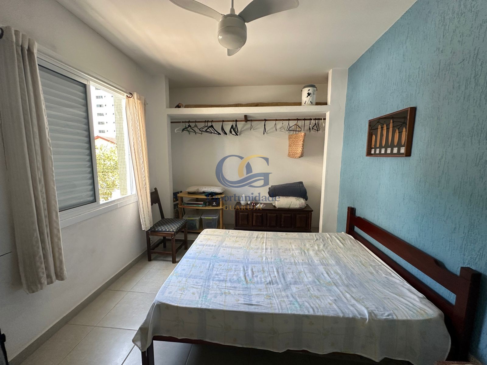 Apartamento na Praia das Pitangueiras, Guarujá - SP