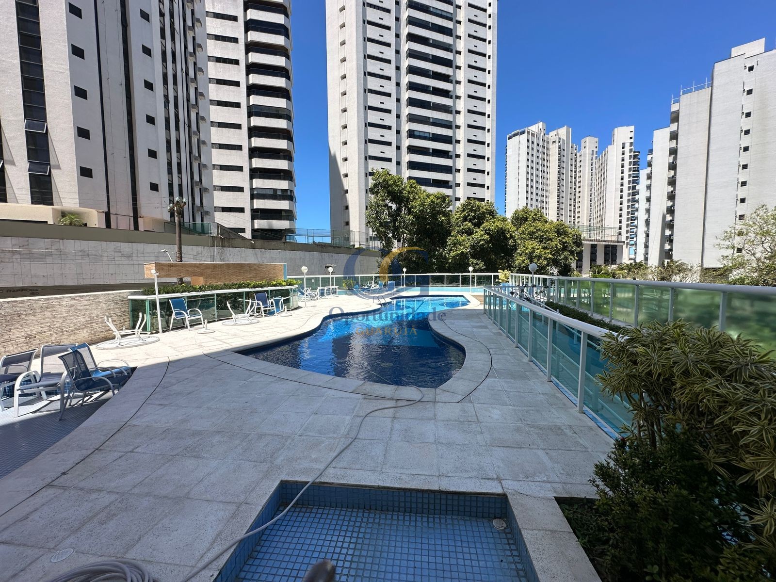Apartamento na Praia das Astúrias, Guarujá - SP