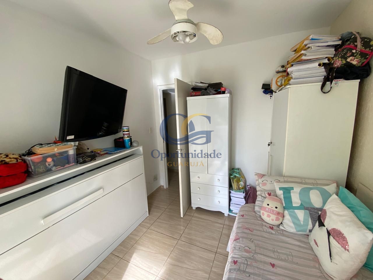 Apartamento na Praia das Astúrias, Guarujá - SP