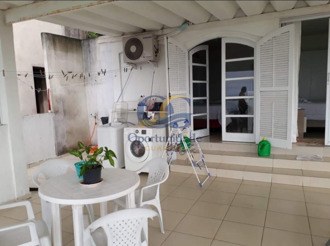 Casa em Condomínio na Praia da Enseada, Guarujá - SP