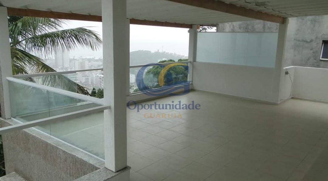 Casa em Condomínio na Praia da Enseada, Guarujá - SP