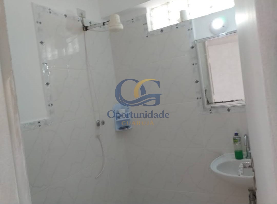Casa em Condomínio na Praia da Enseada, Guarujá - SP