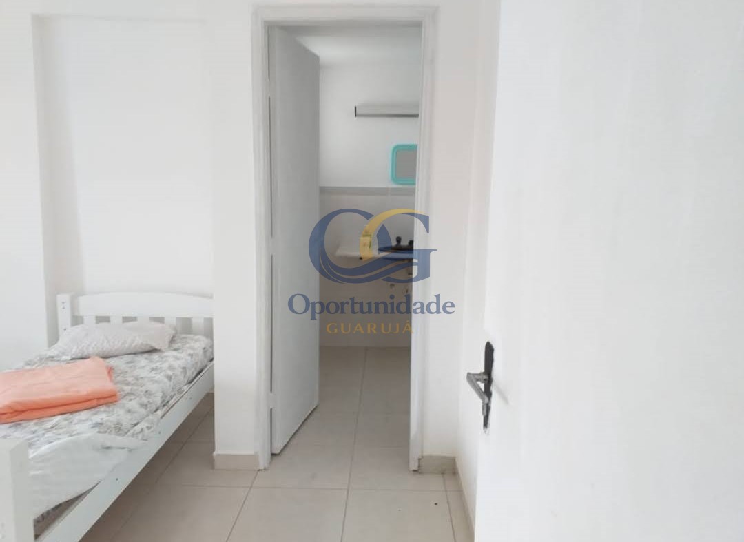 Casa em Condomínio na Praia da Enseada, Guarujá - SP