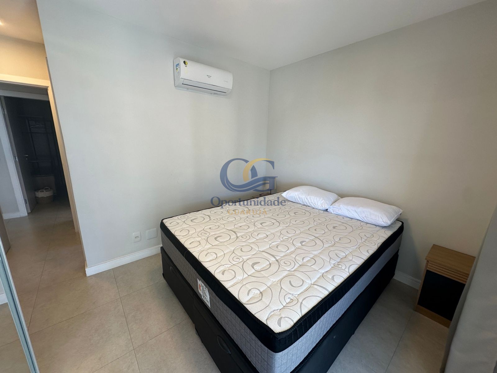Apartamento na Praia das Astúrias, Guarujá - SP
