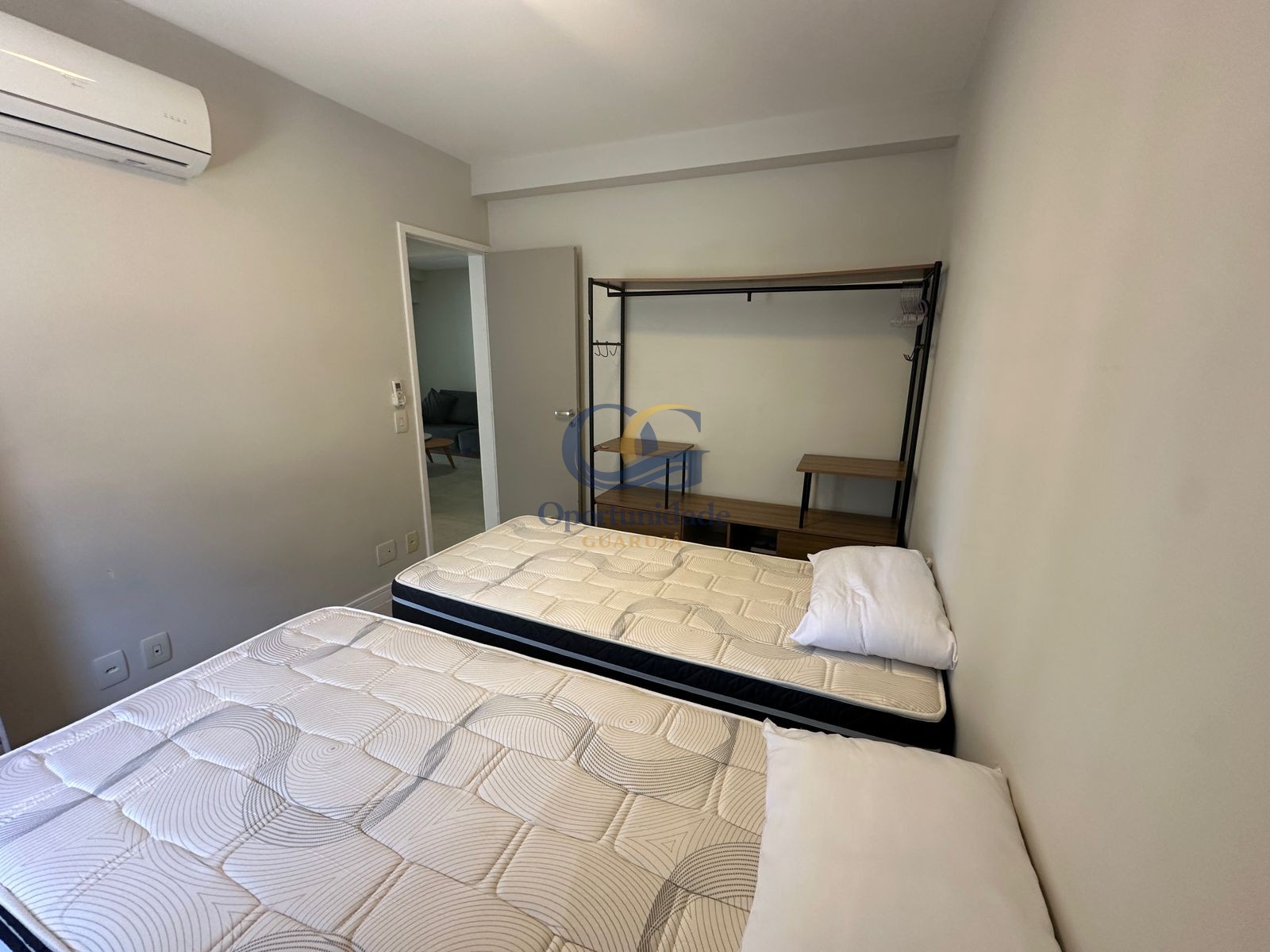 Apartamento na Praia das Astúrias, Guarujá - SP