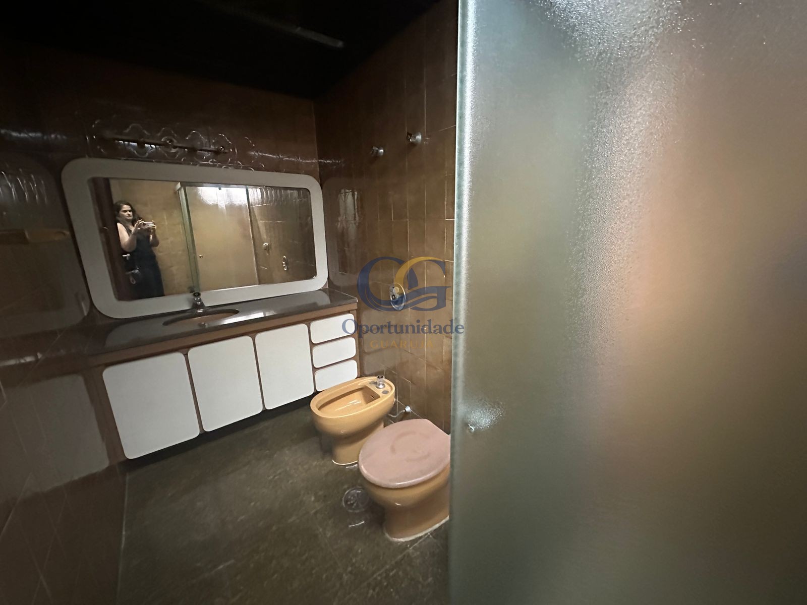 Apartamento Frente ao Mar nas Pitangueiras, Guarujá - SP
