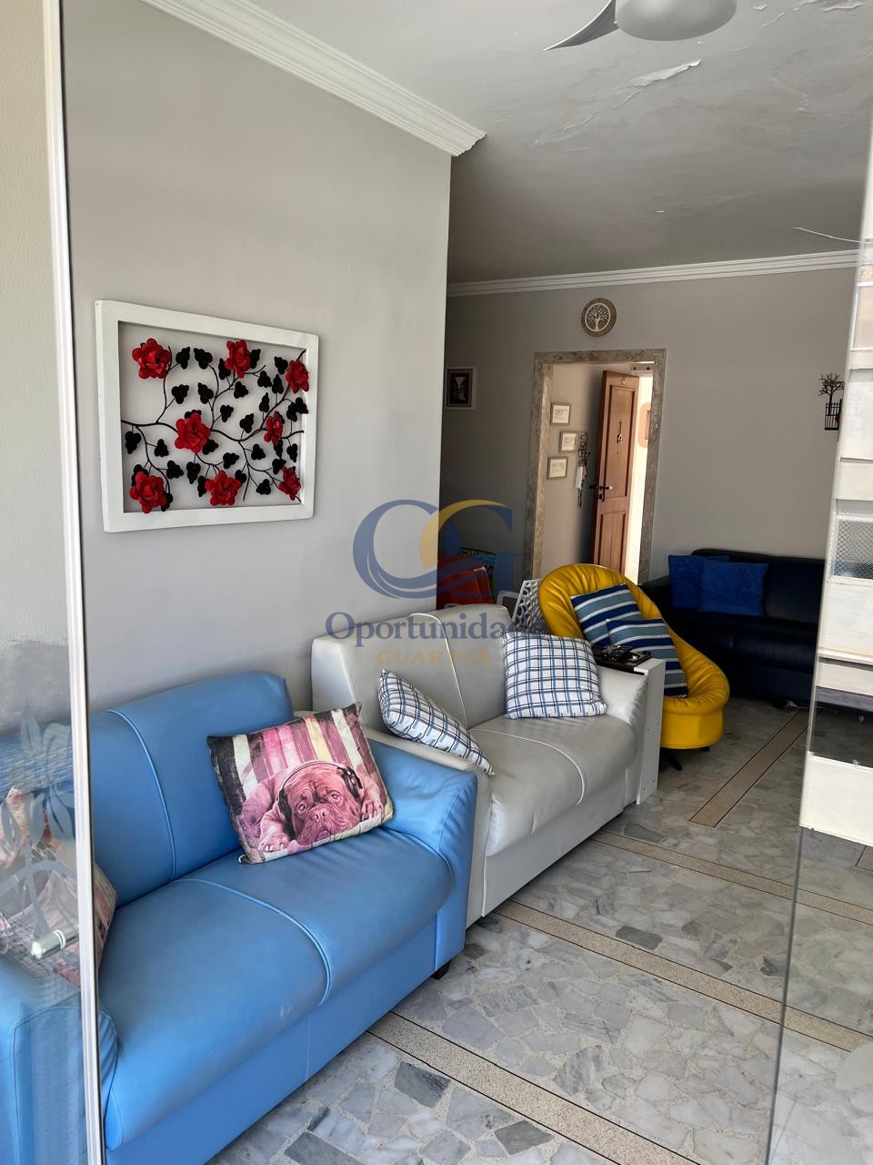 Apartamento na Praia da Enseada, Guarujá - SP