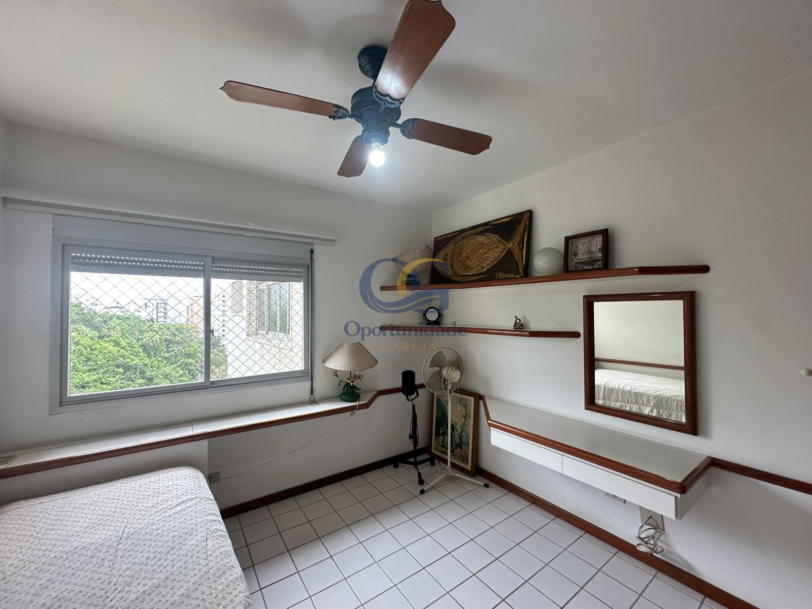 Apartamento Frente ao Mar nas Pitangueiras, Guarujá - SP