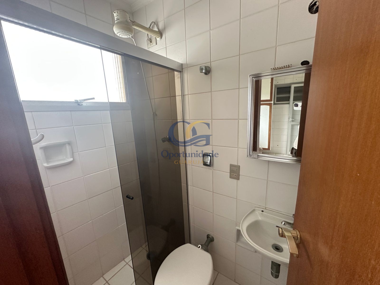 Apartamento Frente ao Mar nas Pitangueiras, Guarujá - SP
