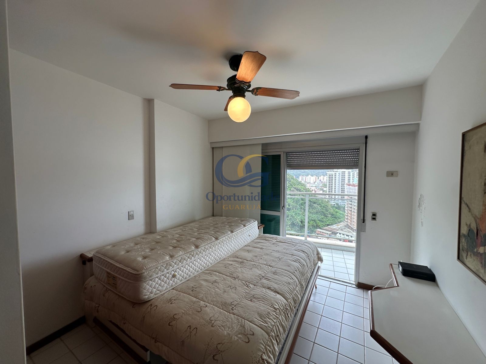 Apartamento Frente ao Mar nas Pitangueiras, Guarujá - SP