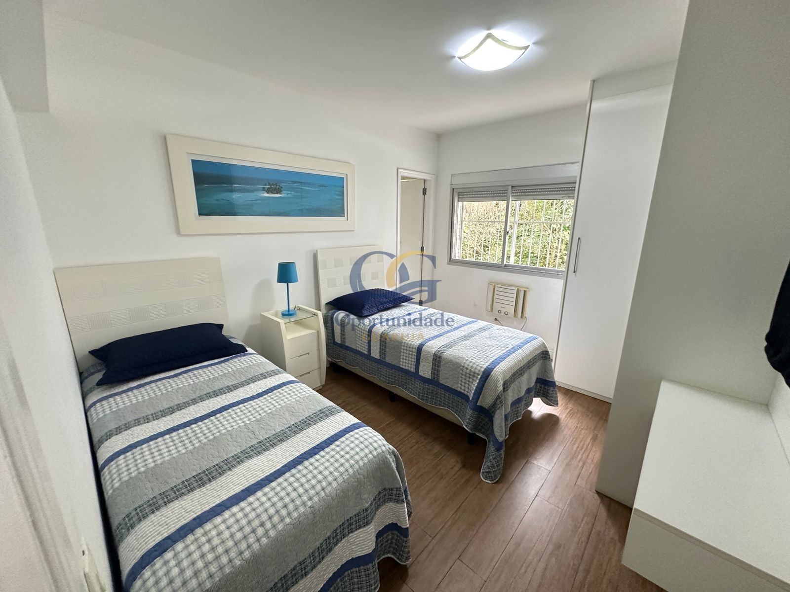 Apartamento Frente ao Mar nas Pitangueiras, Guarujá - SP
