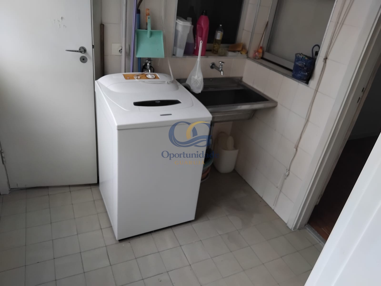 Apartamento na Praia das Astúrias, Guarujá - SP