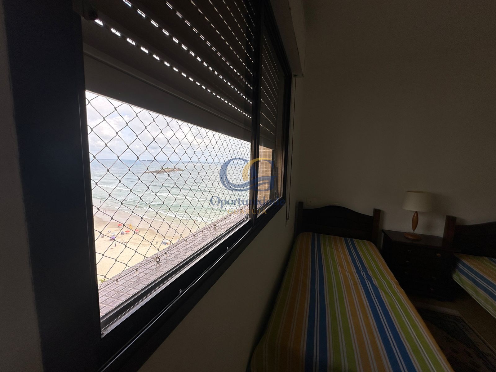 Apartamento Frente ao Mar nas Pitangueiras, Guarujá - SP