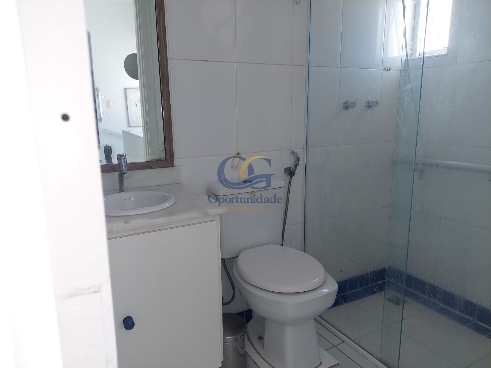 Cobertura Duplex localizada na praia da Pitangueiras!