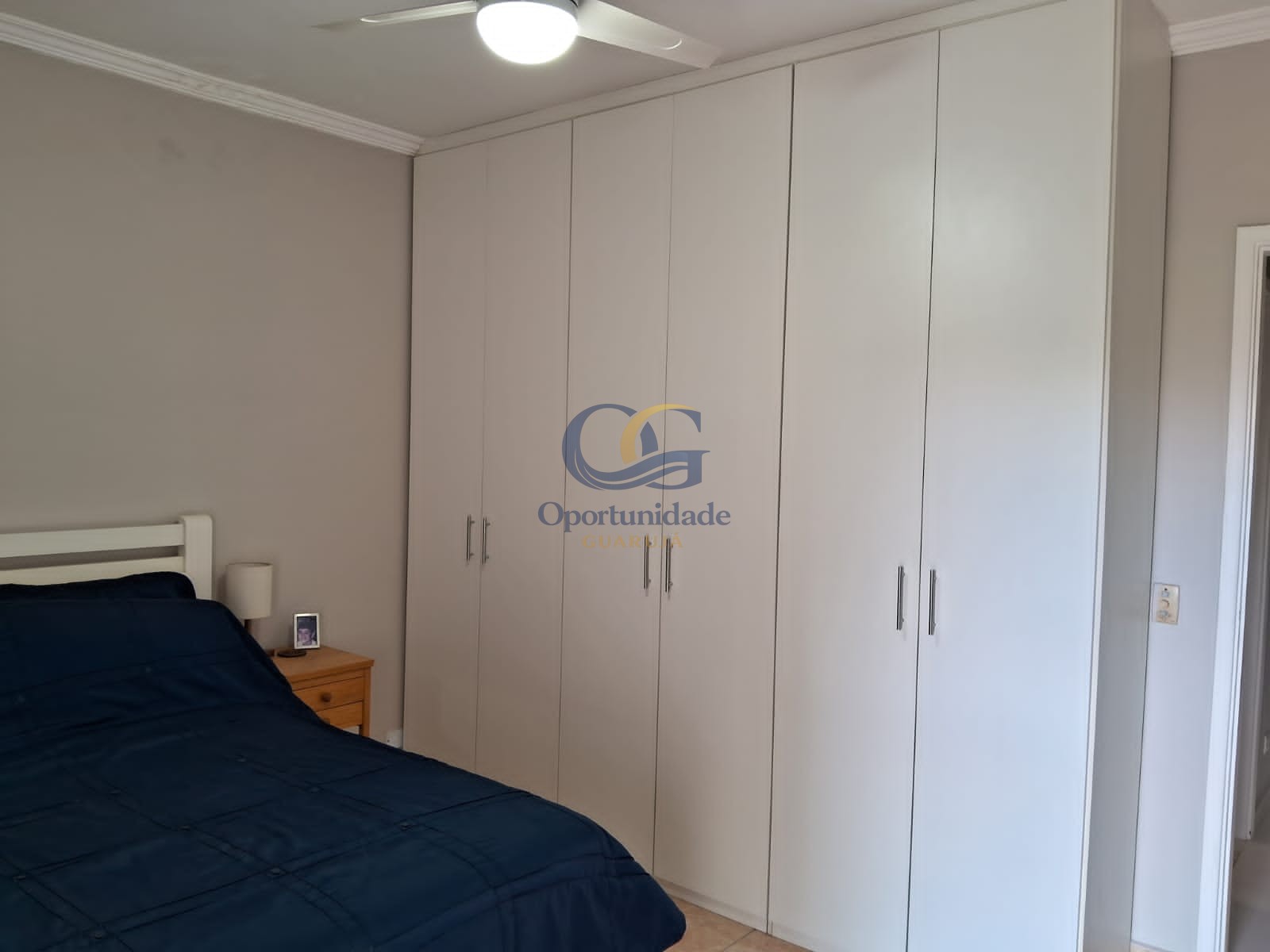 Apartamento na Praia das Astúrias, Guarujá - SP